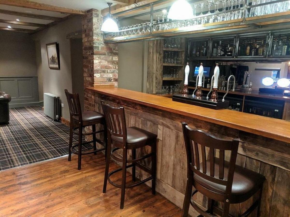 The Angel Inn 워민스터 외부 사진